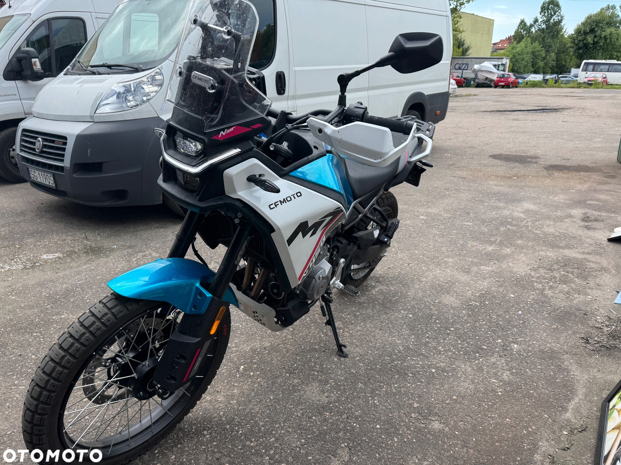 CFMoto 450MT