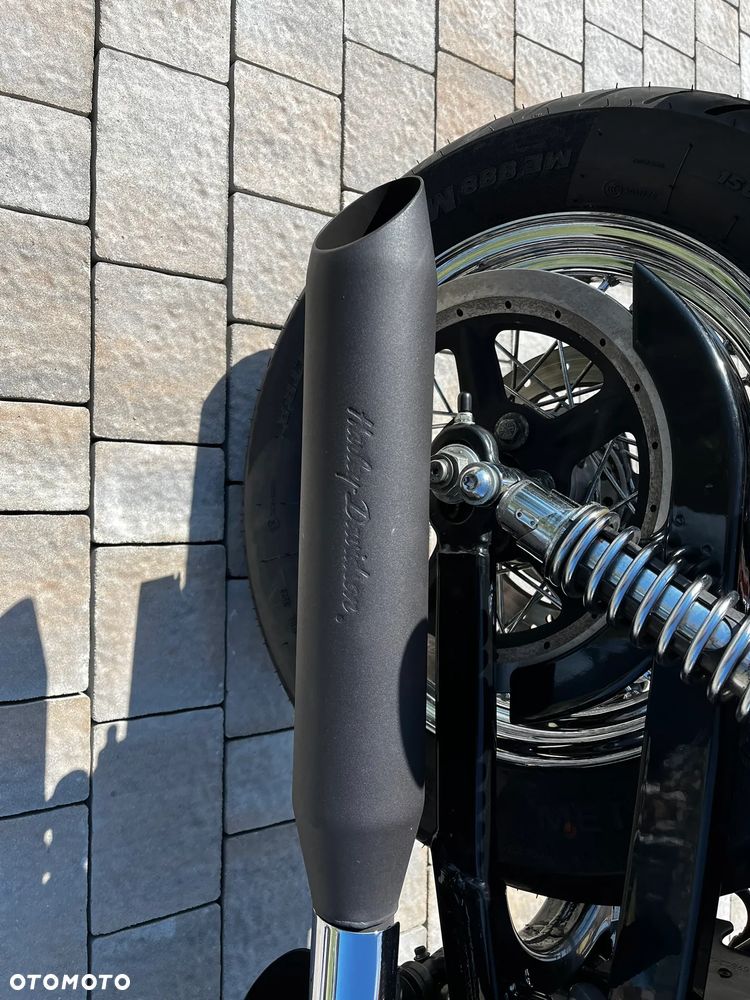 Harley-Davidson Sportster Roadster 1200R - 11