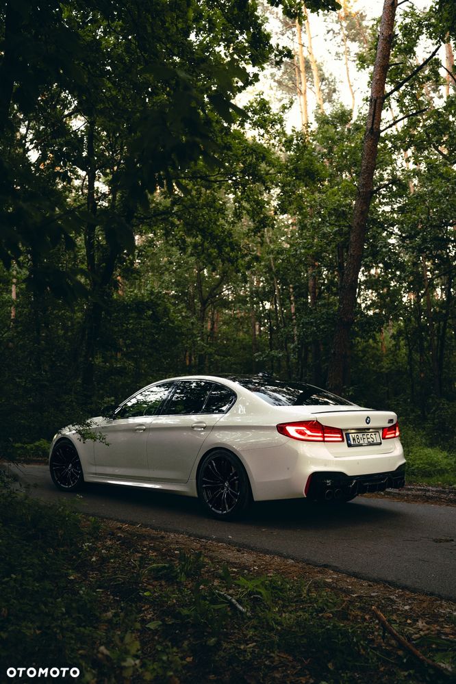 BMW M5 Competition - 5
