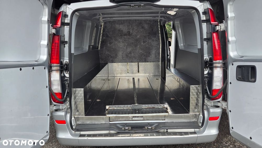 Mercedes-Benz Vito W639 - 10