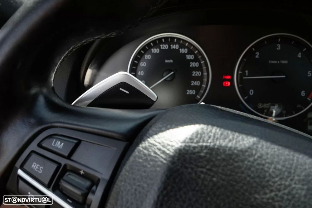 BMW 520 d Pack M Auto - 23