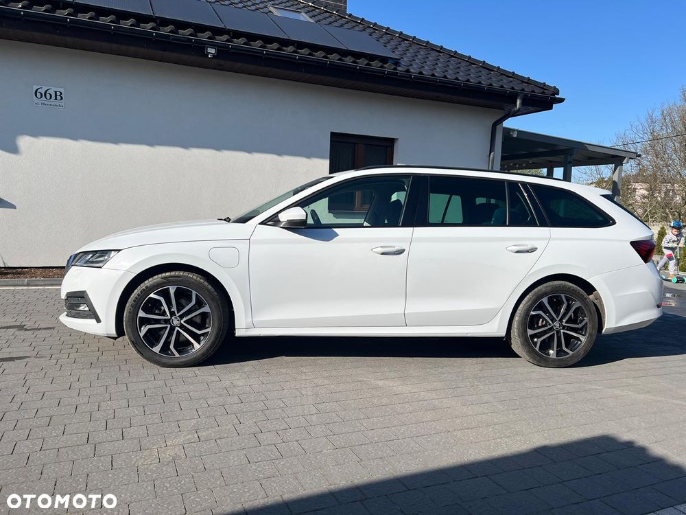 Skoda Octavia 1.4 TSI DSG Style - 5