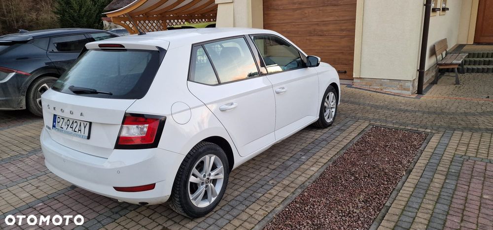 Skoda Fabia 1.0 Ambition - 7