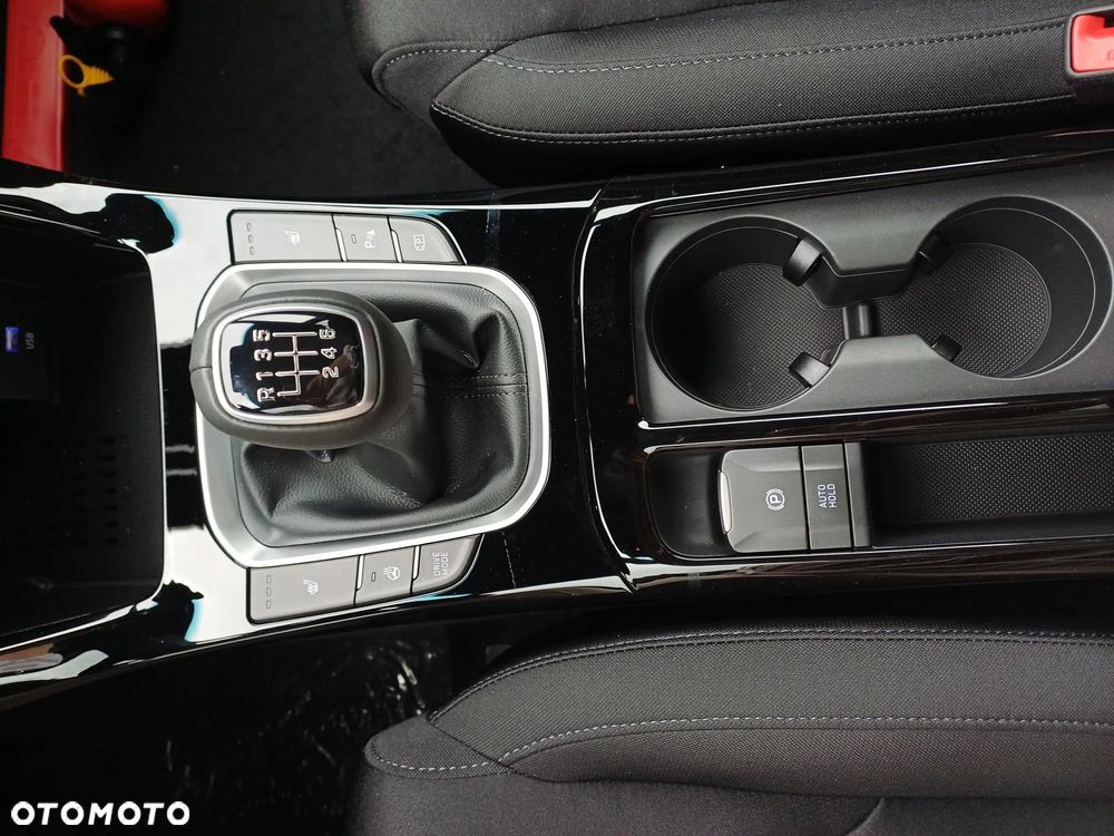 Hyundai i30 1.5 T-GDI 48V Smart - 16