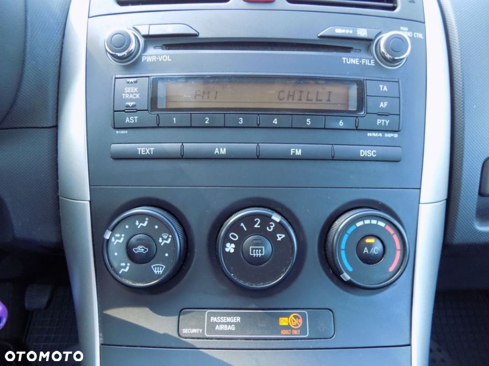 Toyota Auris - 11