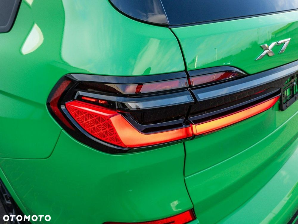 BMW X7 - 10