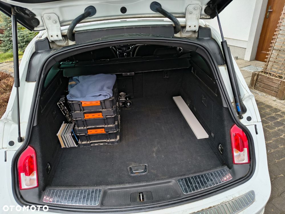 Opel Insignia CT 2.0 CDTI - 8