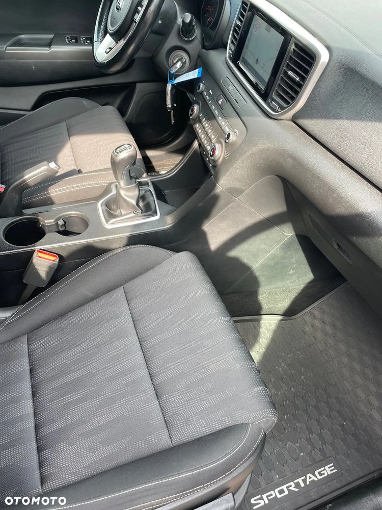 Kia Sportage 1.6 GDI L Business Line Plus 2WD - 12