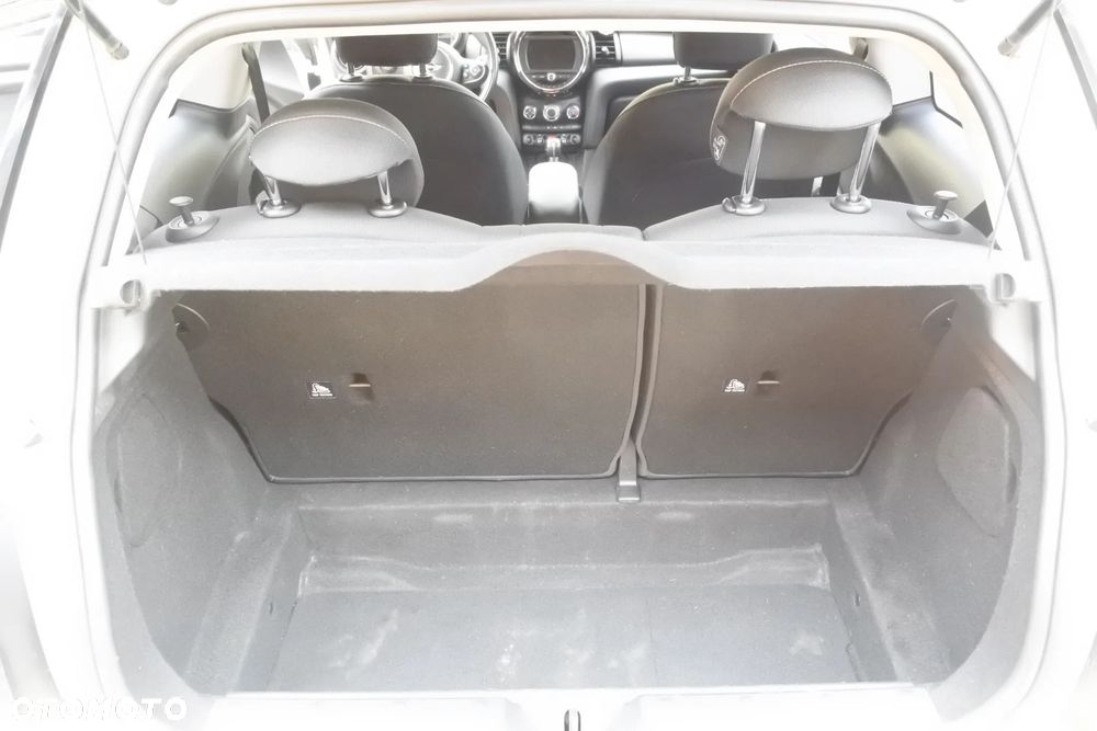 MINI Cooper D - 16