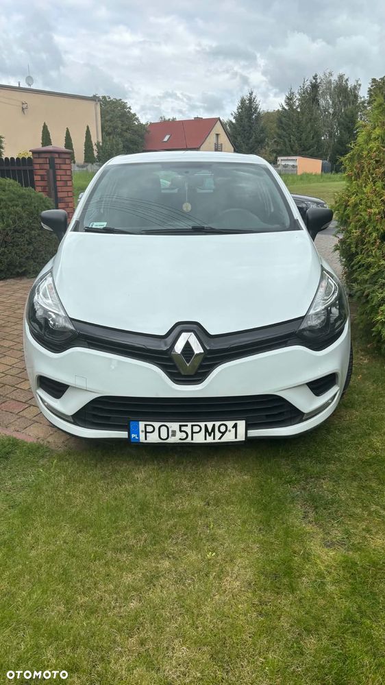 Renault Clio 2017 photo 2