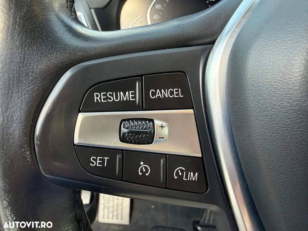 BMW X3 xDrive30e AT PHEV - 12
