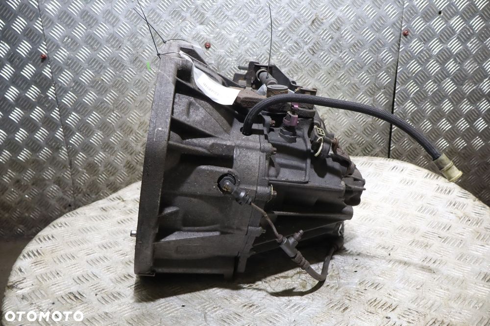 SKRZYNIA 6 BIEGOWA TRAFIC II LIFT 2.0DCI PF6M9T - 4