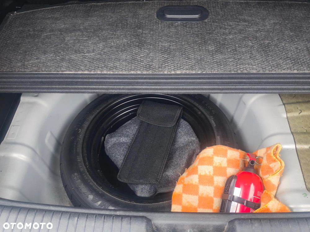 Kia Venga 1.4 S - 14