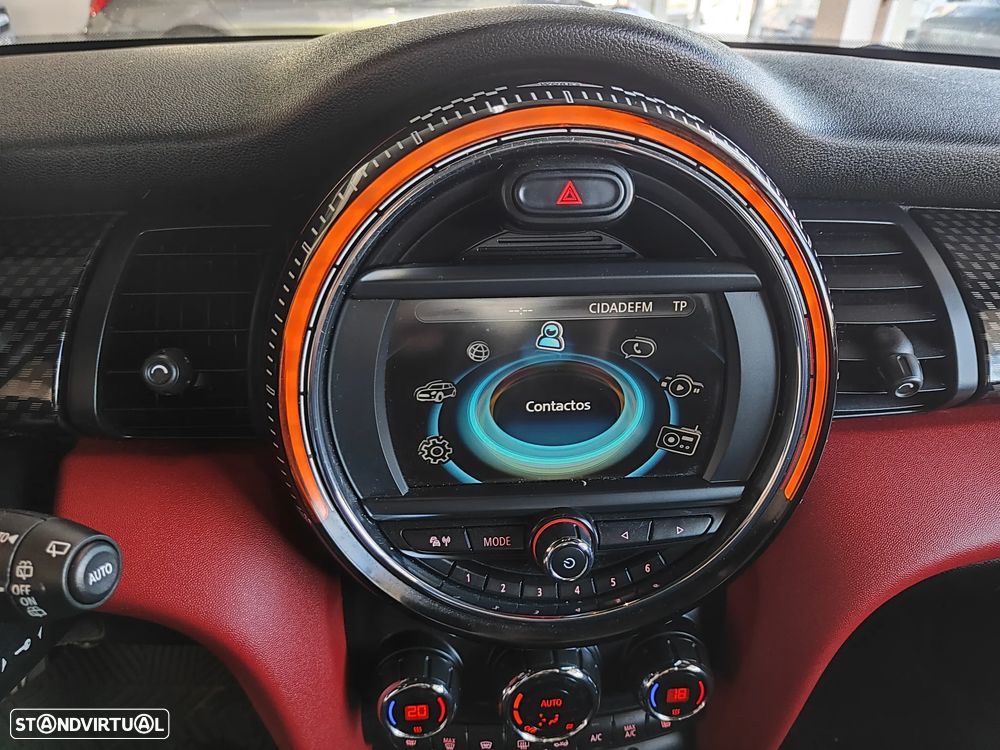 MINI 3 Portas John Cooper Works - 30