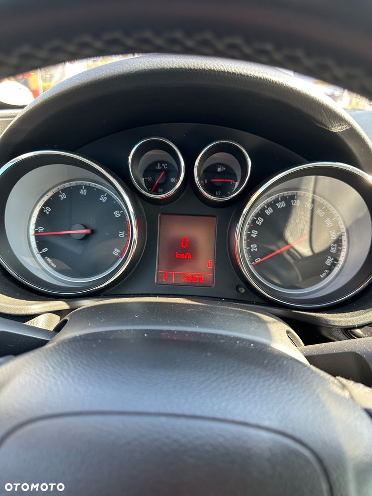 Opel Insignia 2.0 T Cosmo - 18