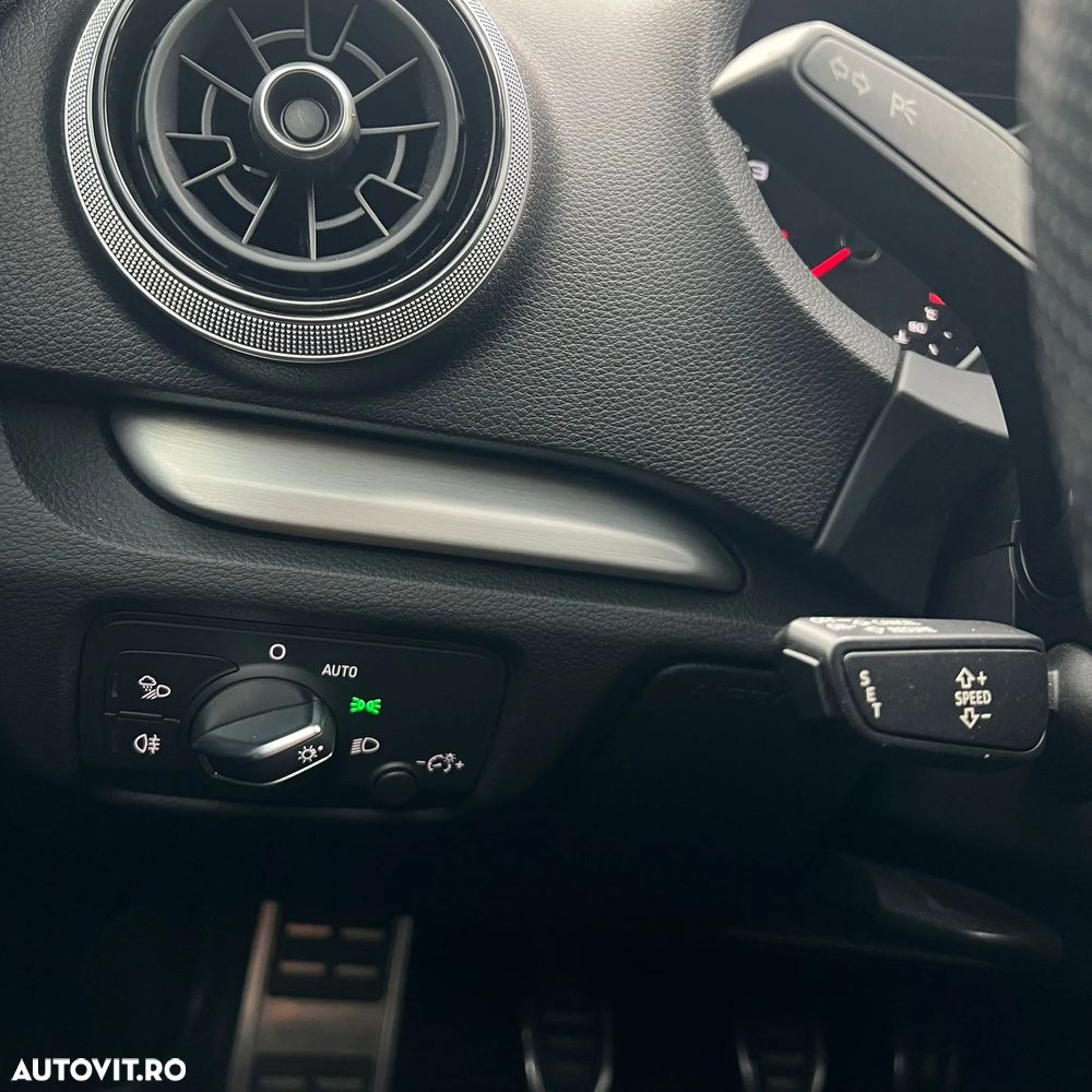 Audi A3 Sportback 1.4 TFSI COD ultra Design - 17