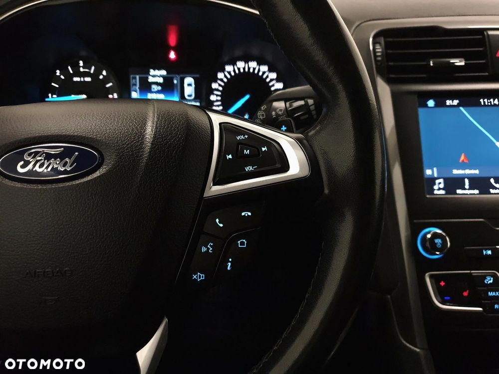 Ford Mondeo - 12