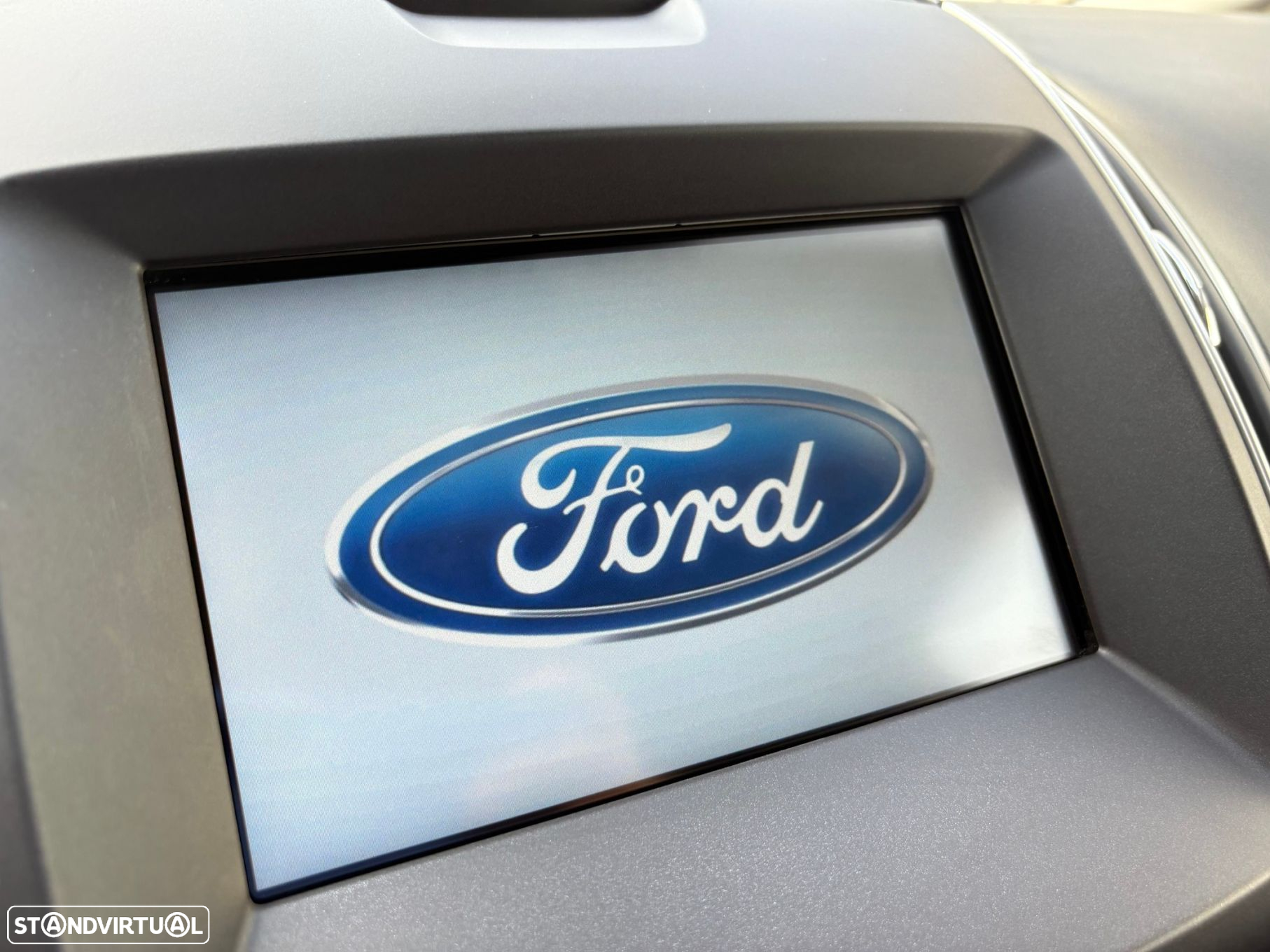 Ford S-Max 2.0 TDCi Titanium - 24