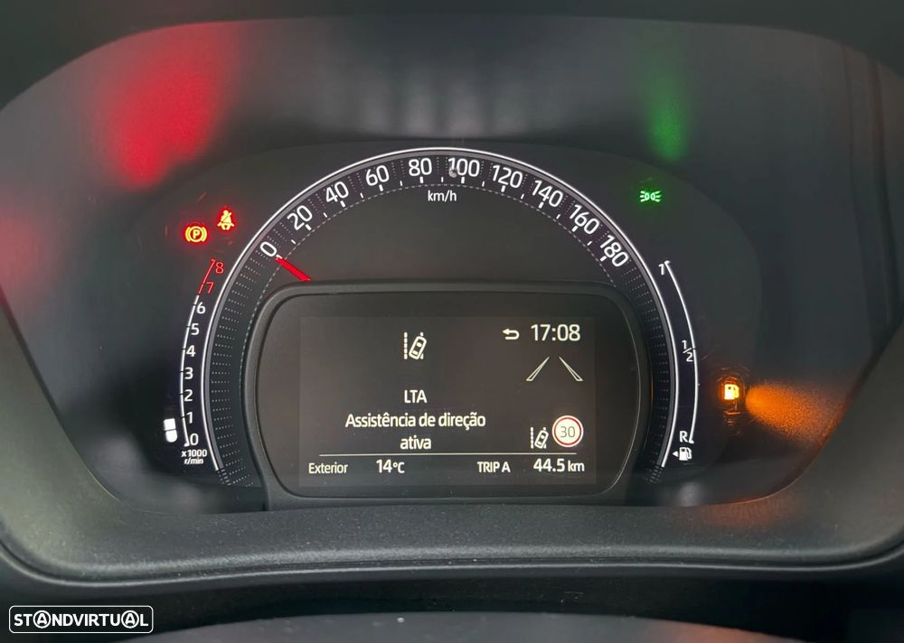 Toyota Aygo X 1.0 Pulse - 18