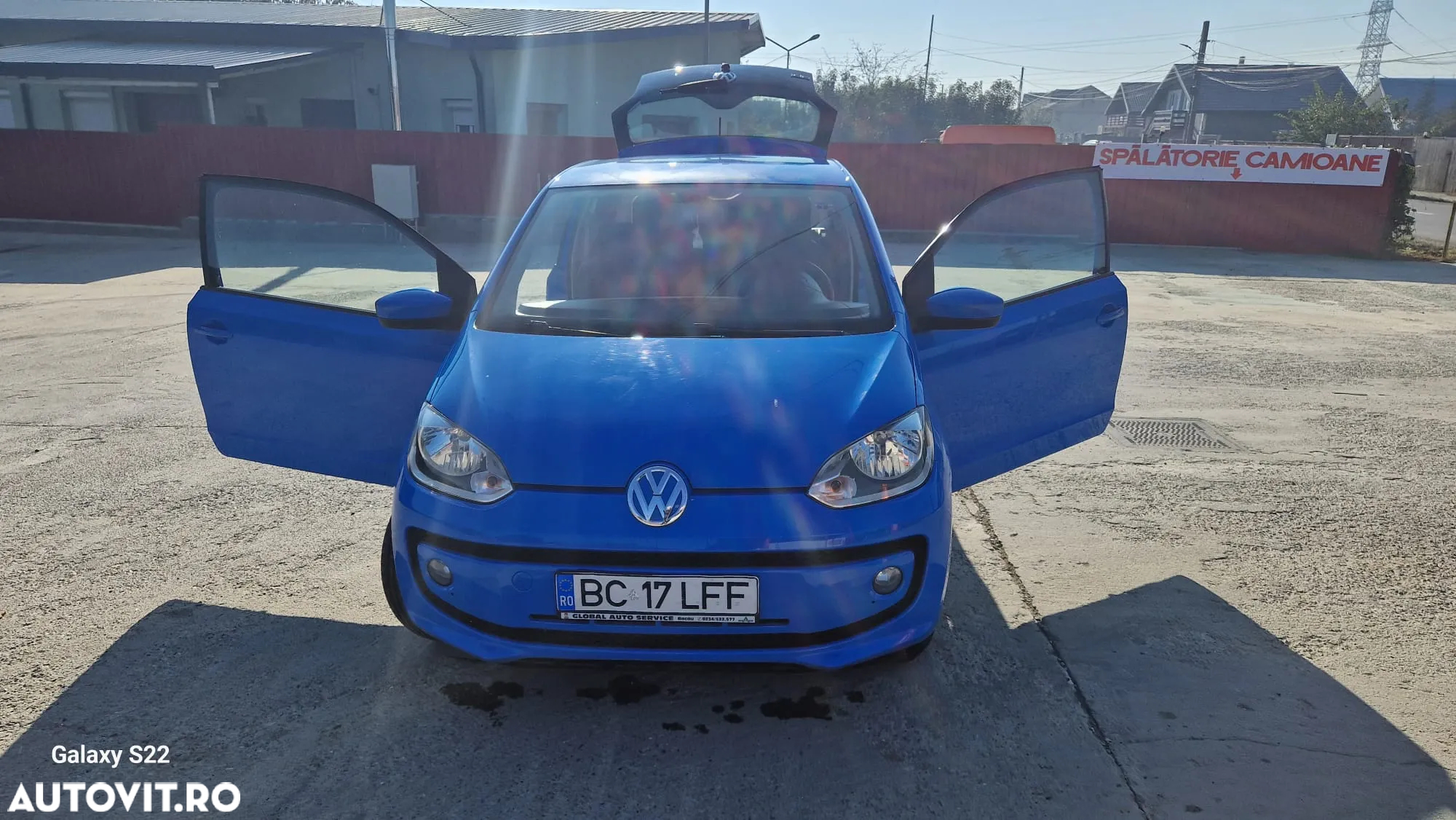Volkswagen up! - 3