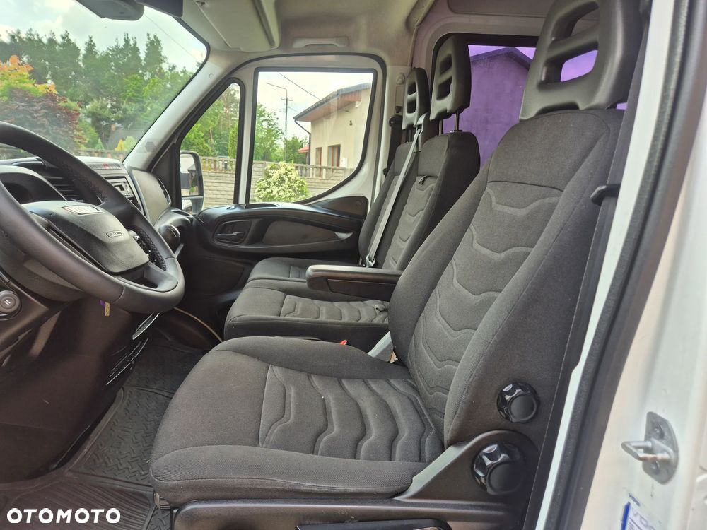 Iveco IVECO 35C15 BRYGADÓWKA KLIMATRONIK WEBASTO BLOKADA MOSTU - 17