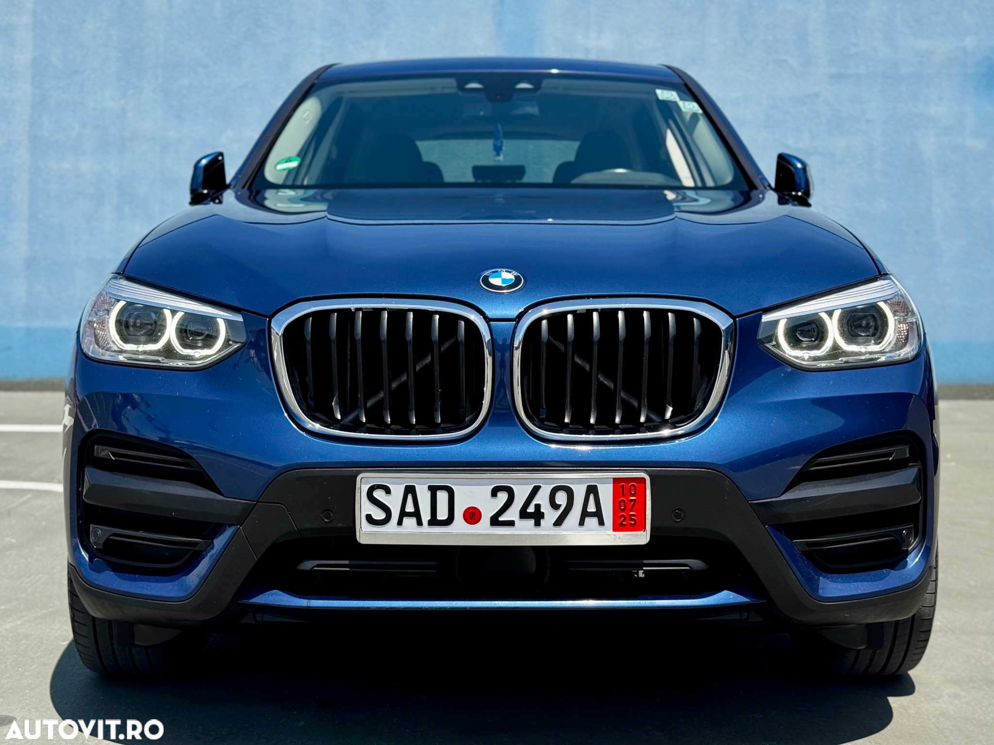 BMW X3 xDrive20d AT Luxury Line - 3
