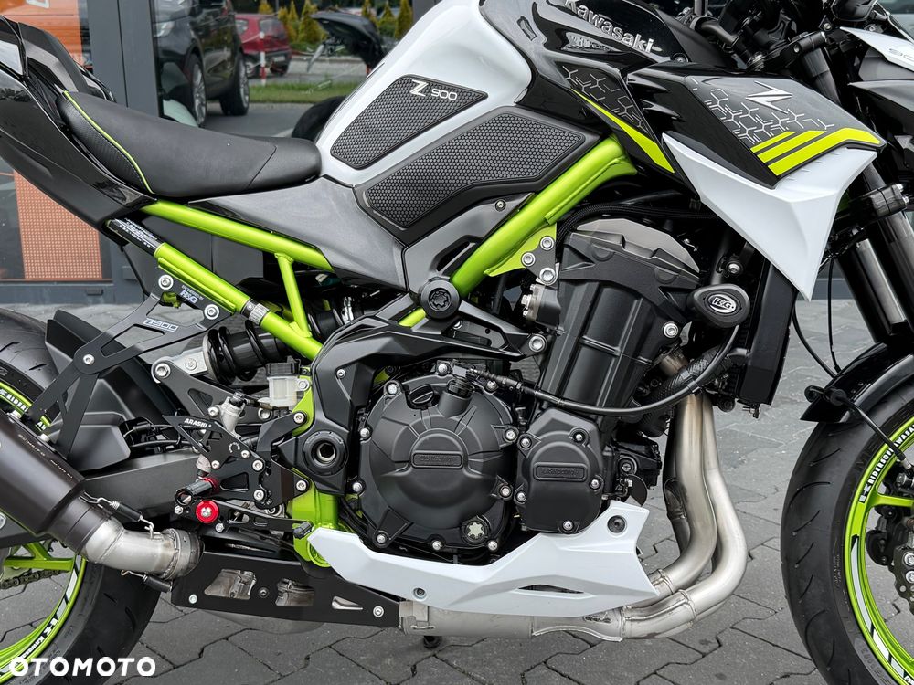 Kawasaki Z 900 - 8