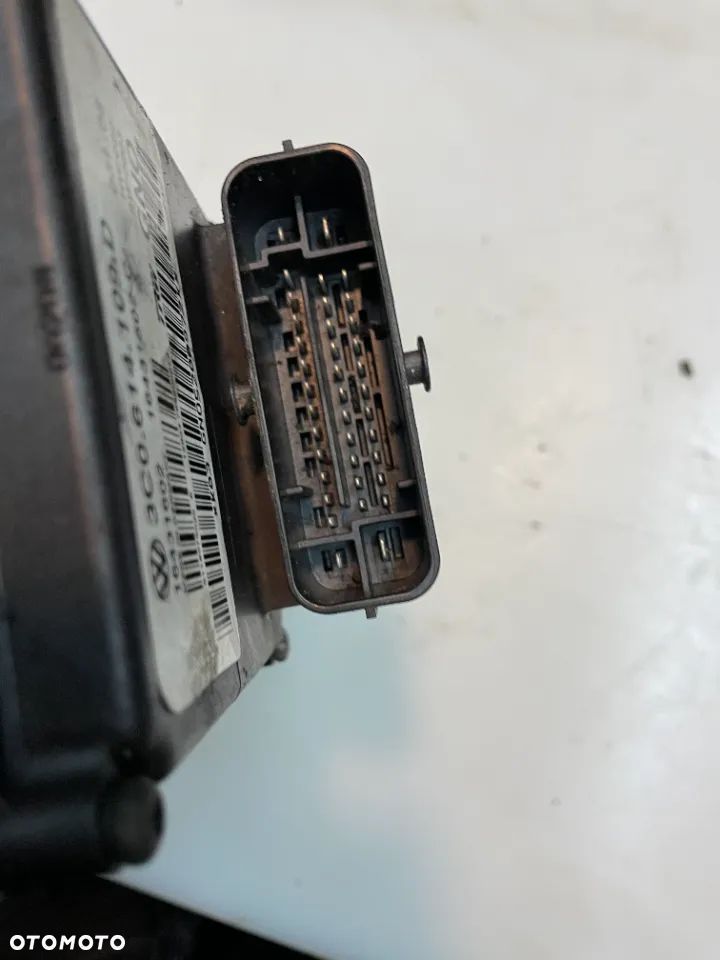POMPA ABS HAMULCOWA VW PASSAT B6 3C0614109D - 4