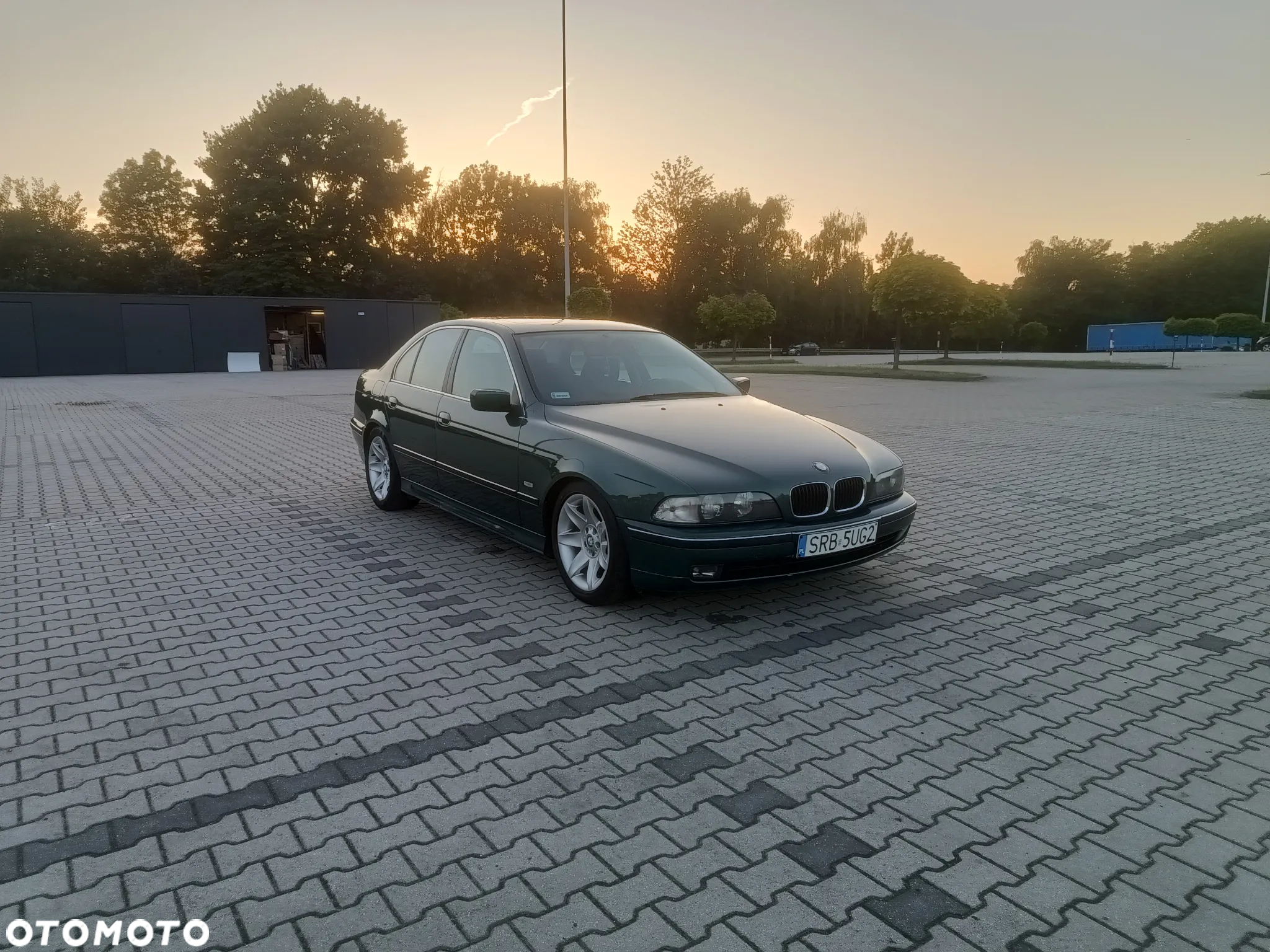 BMW Seria 5 523i - 4