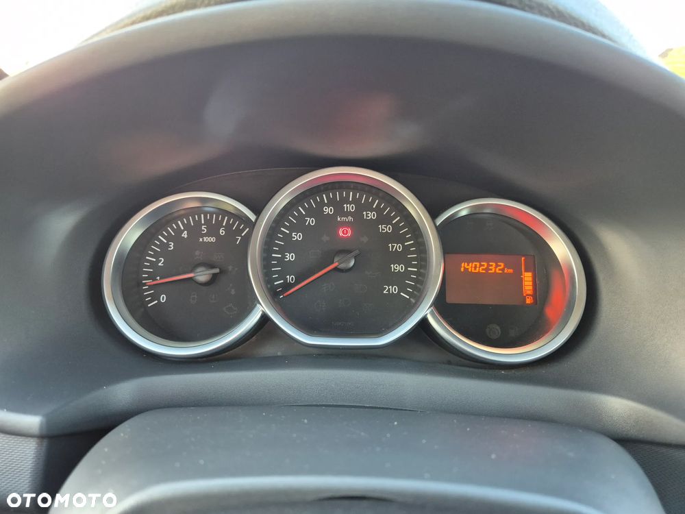 Dacia Sandero TCe 90 Celebration - 18