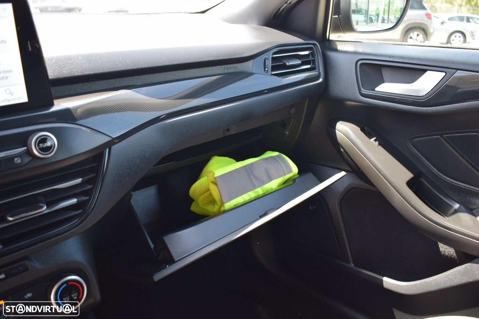Ford Focus 1.5 TDCi EcoBlue ST-Line Aut. - 33