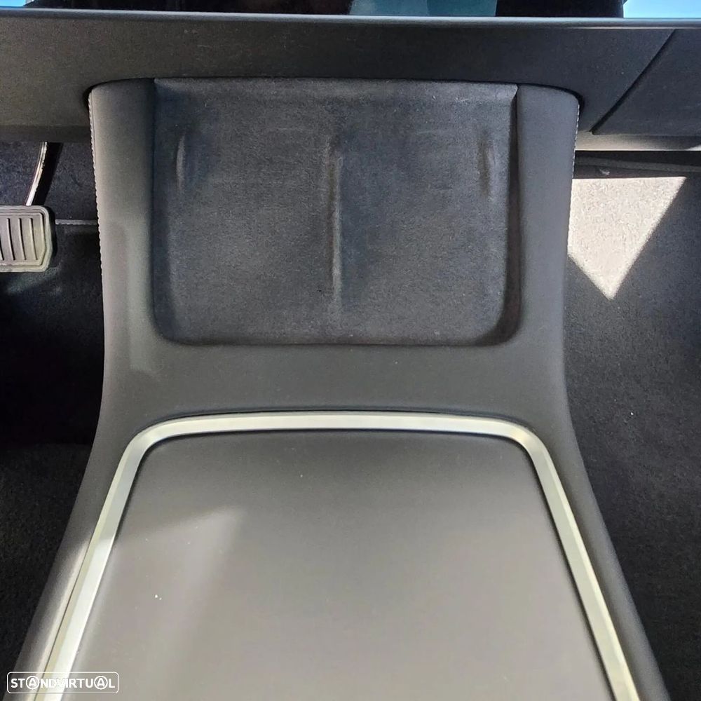 Tesla Model 3 Premium Long Range AWD Dual Motor - 28