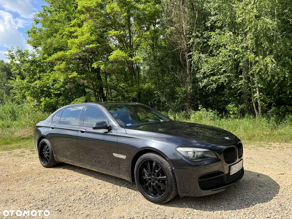 BMW Seria 7 750i L xDrive - 1