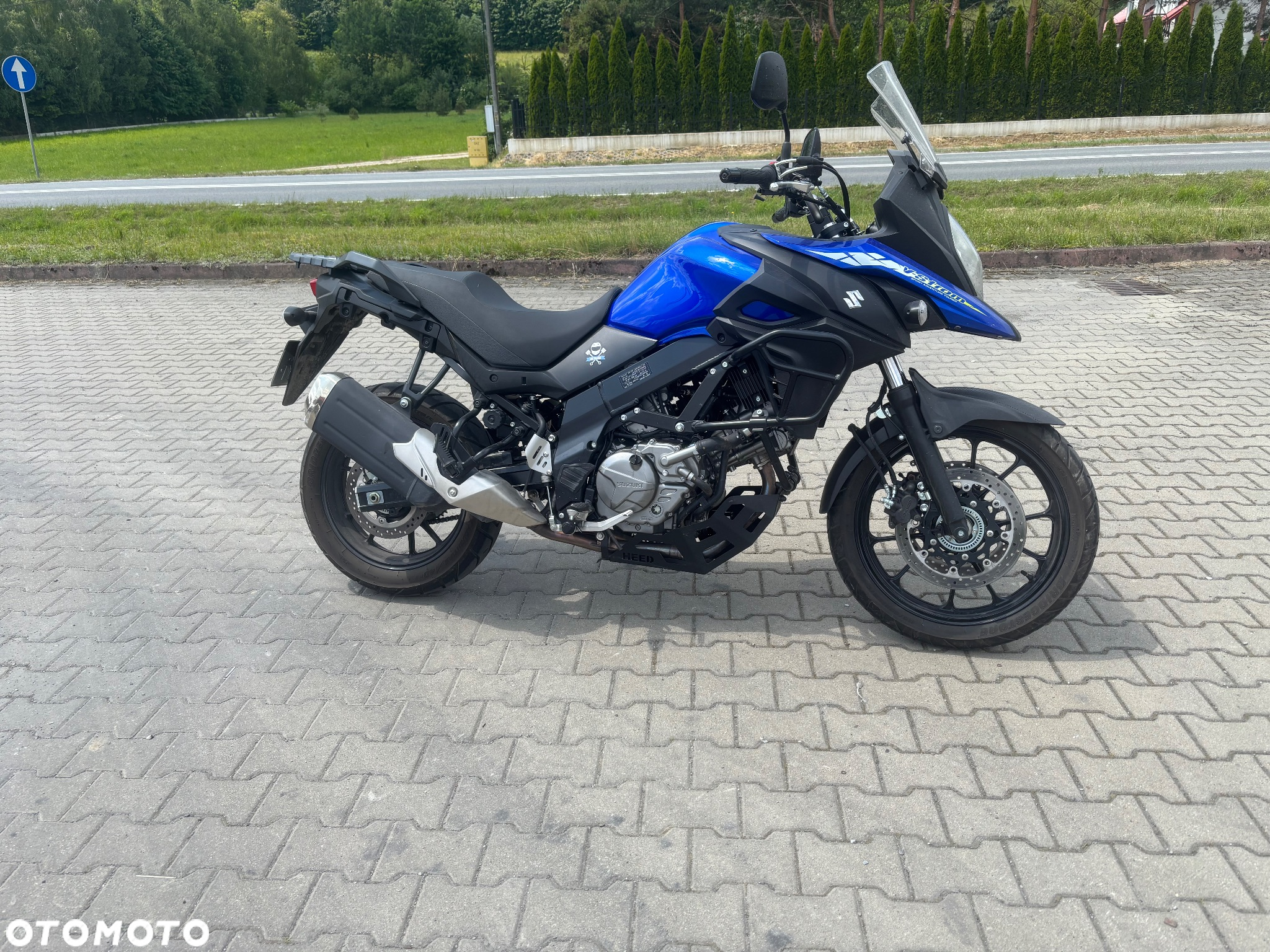 Suzuki V-STROM - 3
