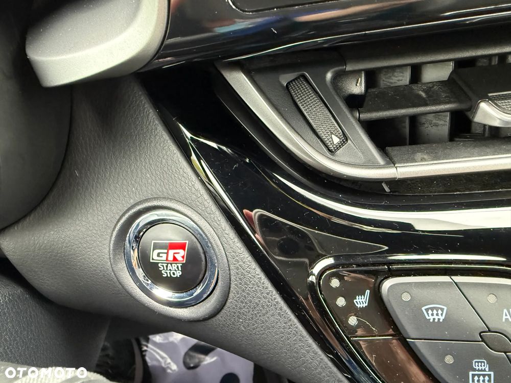 Toyota C-HR 1.8 Hybrid GPF GR Sport - 30