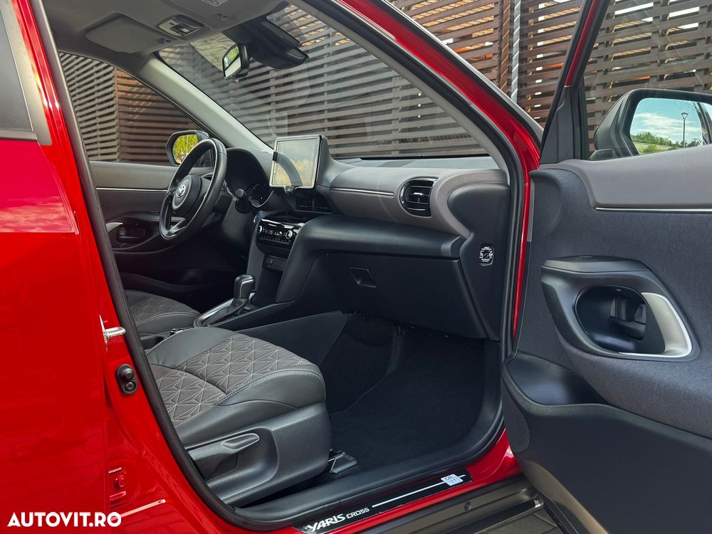 Toyota Yaris Cross 1.5 VVT-i AWD-i Adventure - 30
