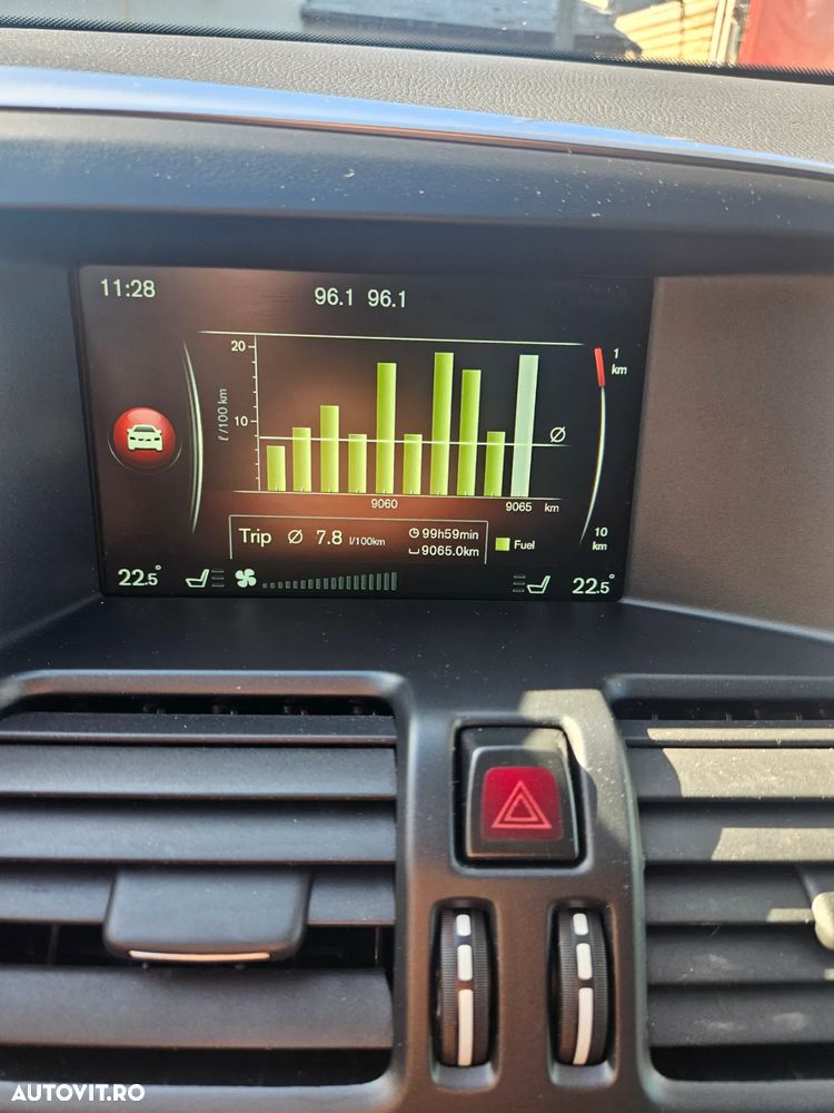 Volvo XC 60 D3 Geartronic Momentum - 14