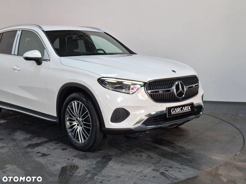 Mercedes-Benz GLC - 7