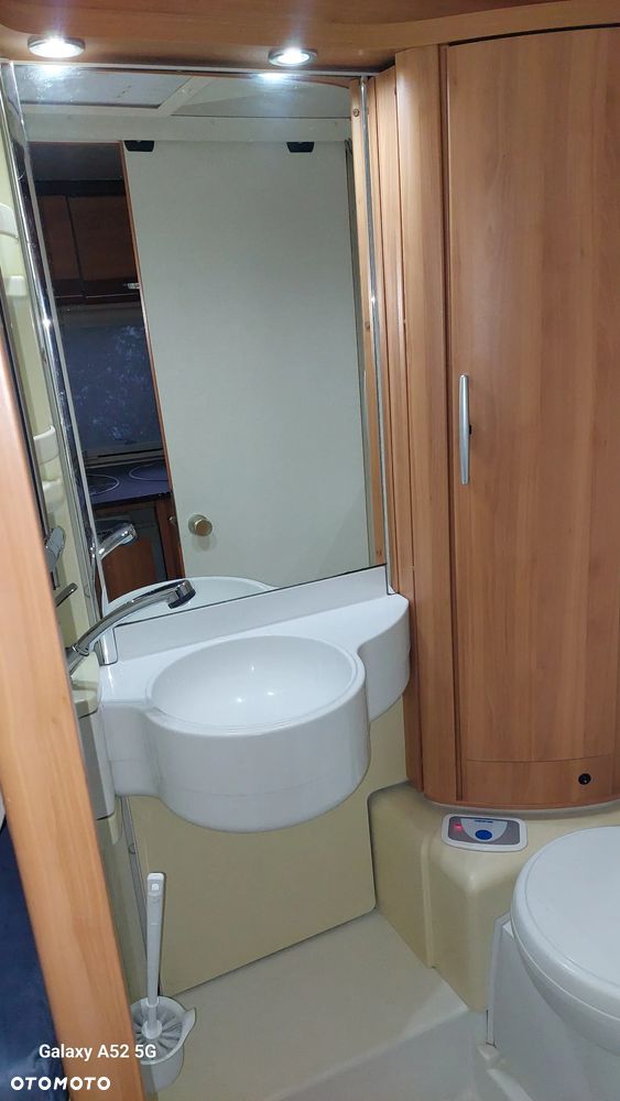 Hymer-Eriba VAN 562 - 19