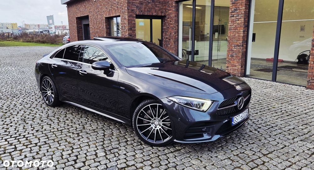 Mercedes-Benz CLS - 4