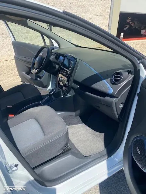 Renault Zoe (c/ Bateria) Intens 50 - 25