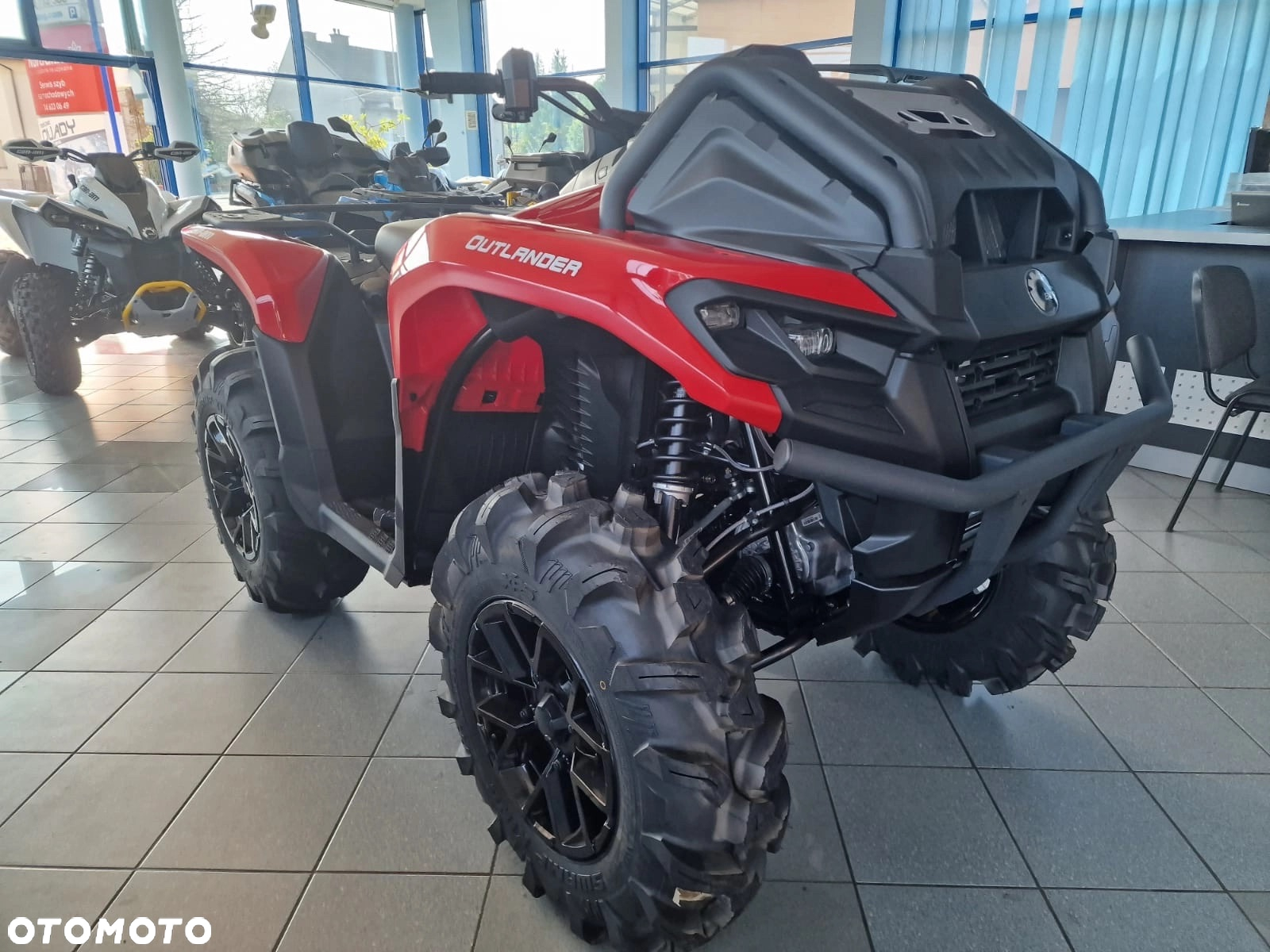 Can-Am Outlander - 2
