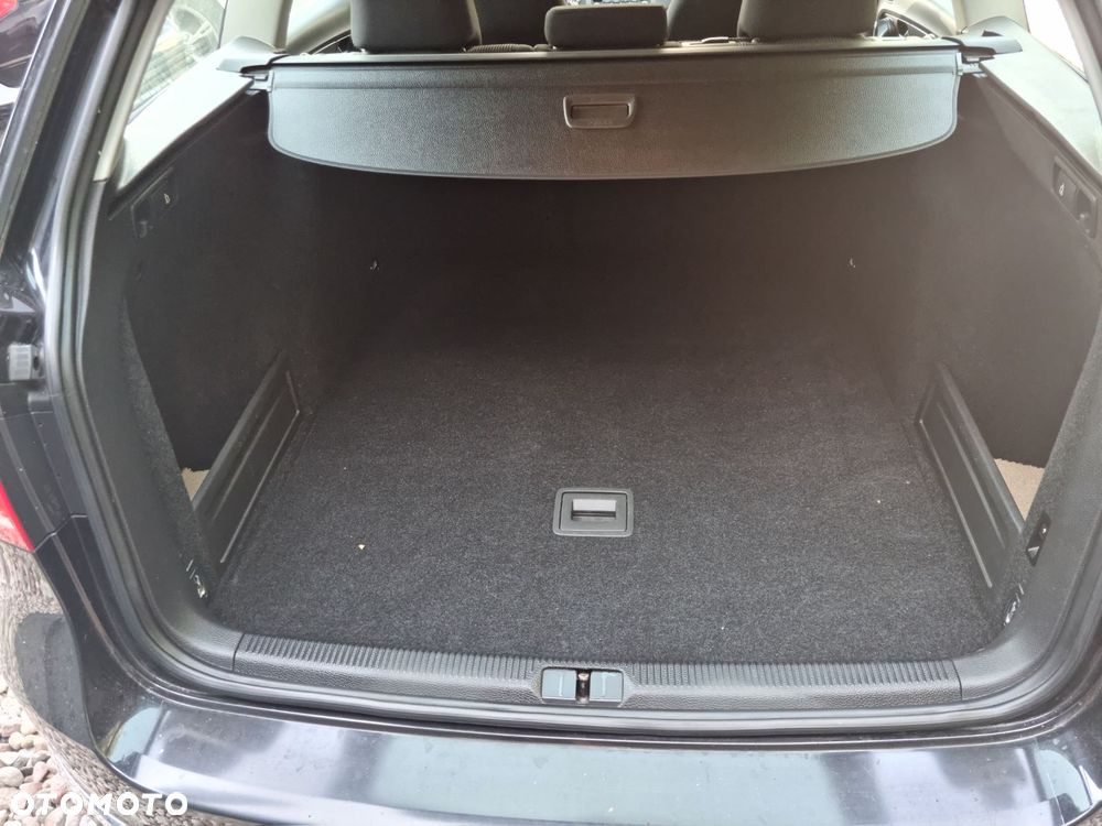 Volkswagen Passat 1.4 TSI BMT Comfortline - 15