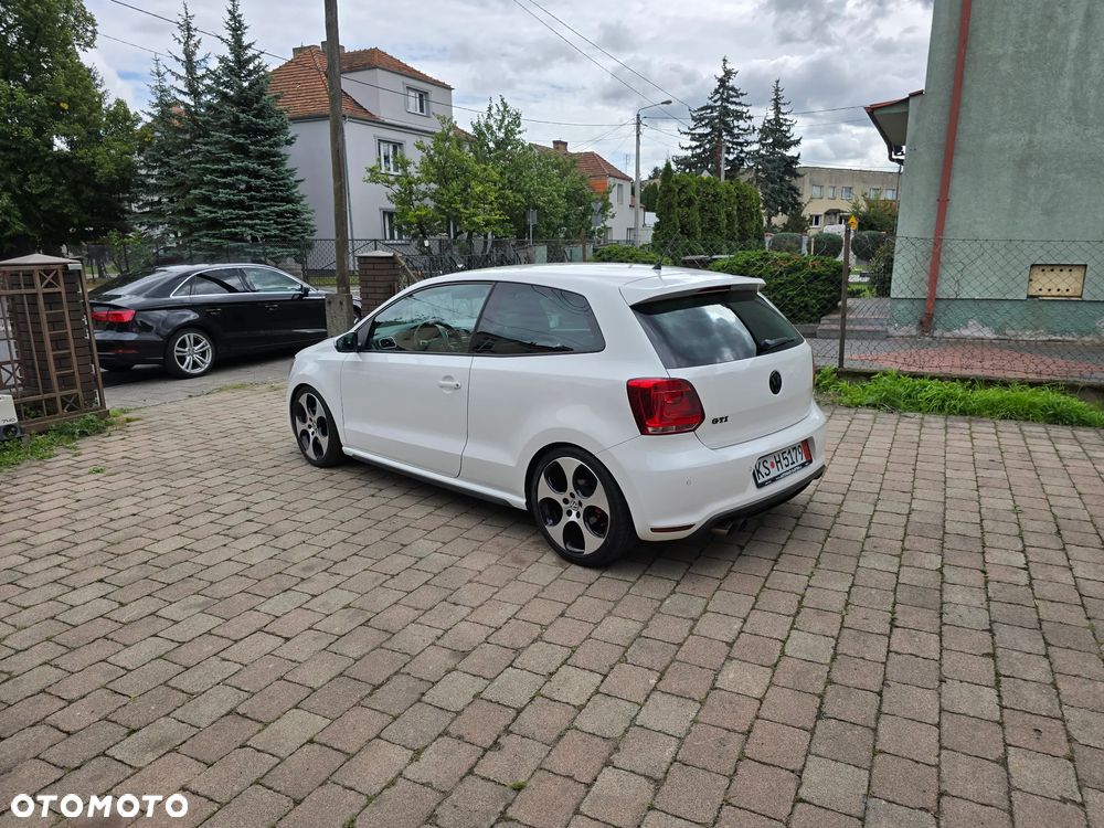 Volkswagen Polo 1.4 TSI GTI DSG - 14
