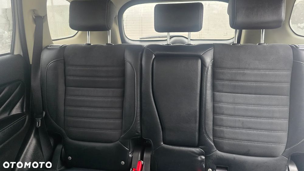 Mitsubishi Outlander 2.0 4WD - 10