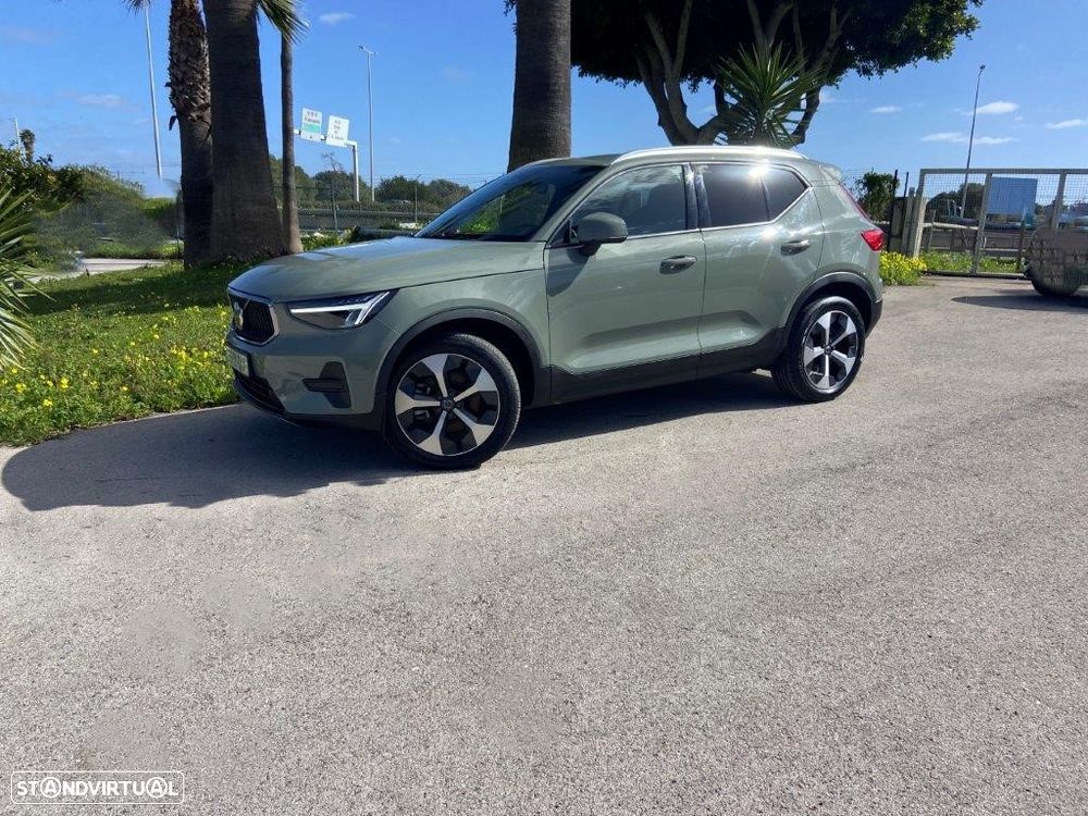 Volvo XC 40 2.0 B3 Core - 24