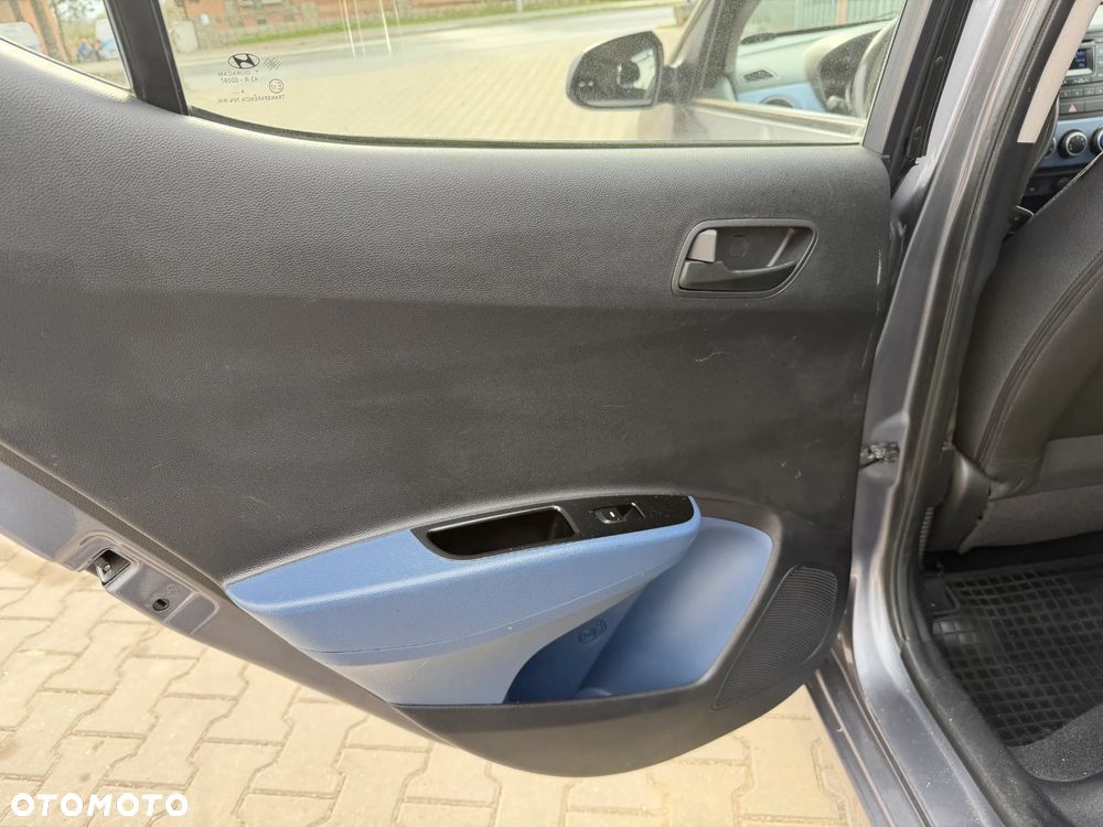 Hyundai i10 1.2 Premium - 8