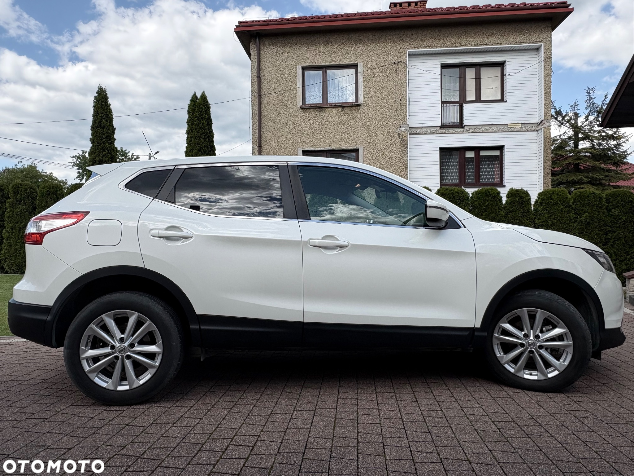 Nissan Qashqai 1.6 DCi 4x4 N-Connecta EU6 - 6