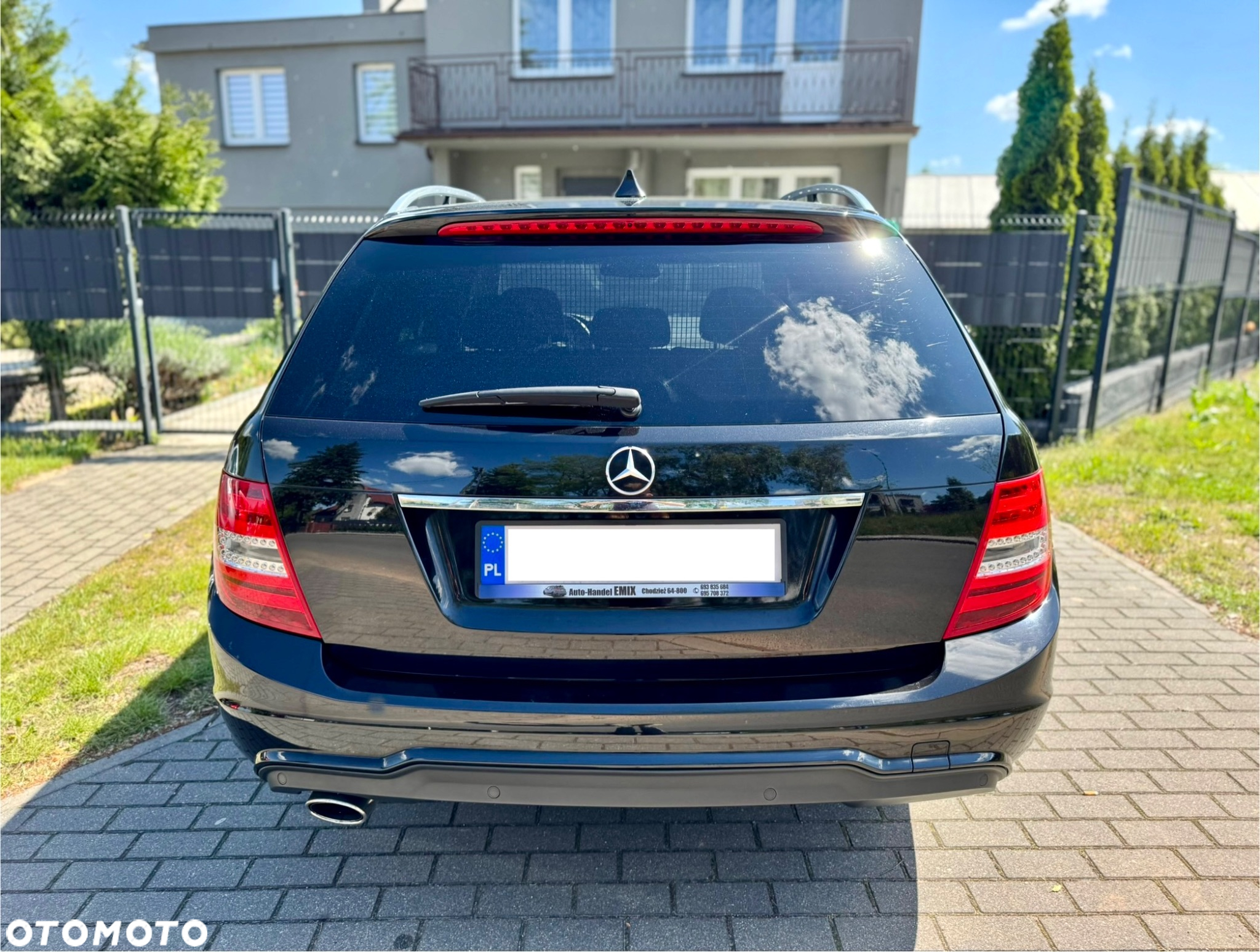 Mercedes-Benz Klasa C 220 d 4Matic T 7G-TRONIC AMG Line - 4