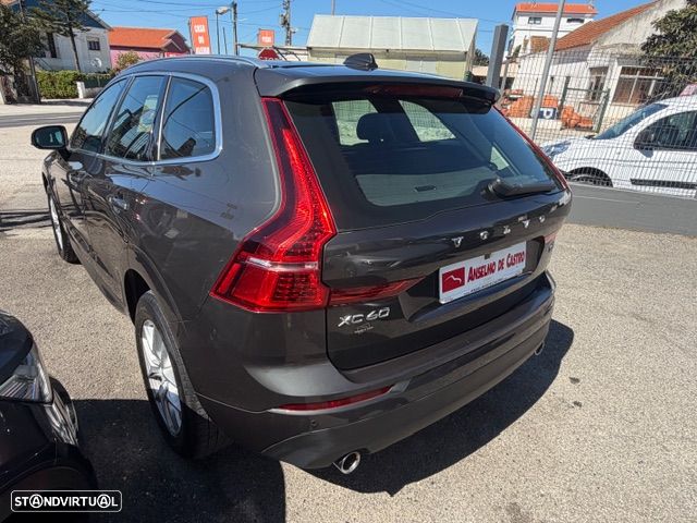 Volvo XC 60 2.0 T8 PHEV Momentum AWD - 13